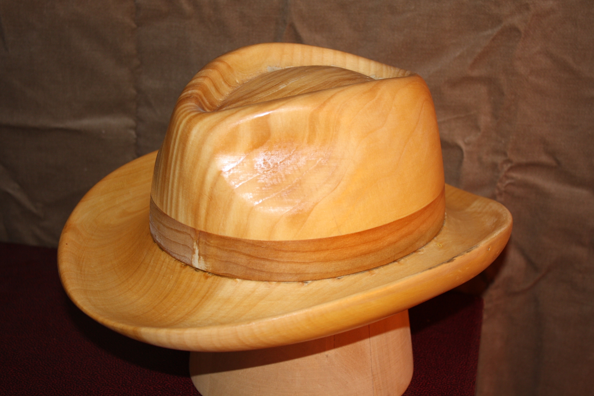 帽子　木型　溝付きブリム　58cm